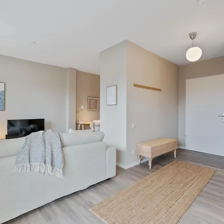 - Naehe Innenhafen Und Hbf